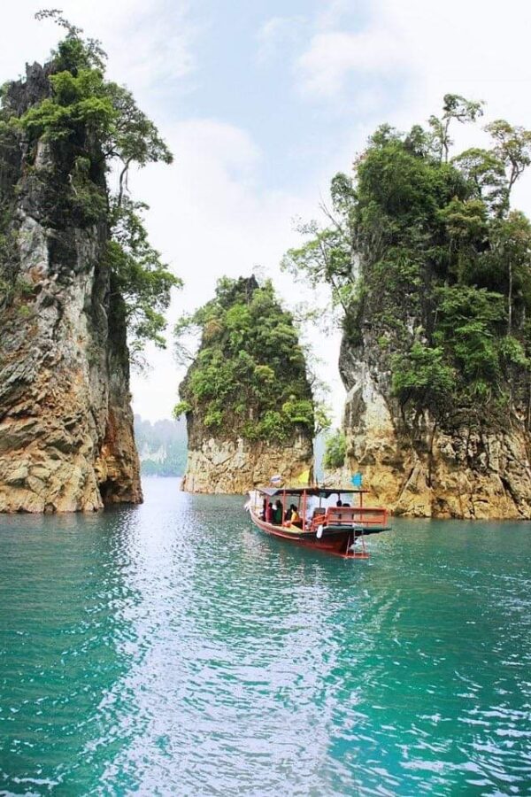 Chiew Larn lake day trip